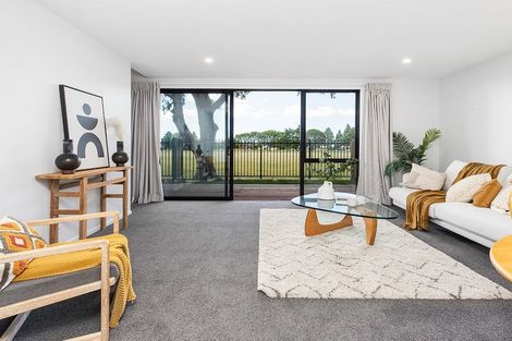 Photo of property in 7b Malaga Crescent, Harewood, Christchurch, 8051