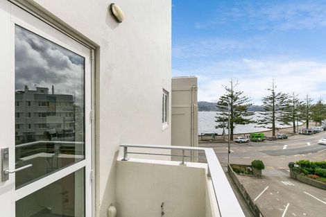 Photo of property in Rehutai Flats, 268u5 Oriental Parade, Oriental Bay, Wellington, 6011