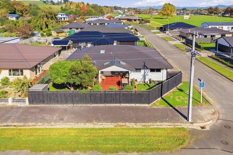 Photo of property in 1 Kauri Place, Pahiatua, 4910