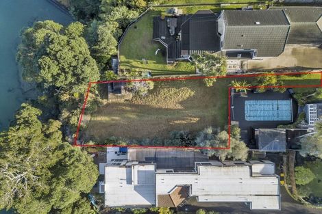 Photo of property in 11 Beach Haven Road, Beach Haven, Auckland, 0626