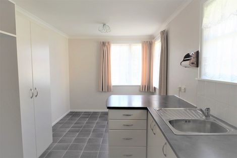 Photo of property in 77 Stout Street, Shannon, 4821