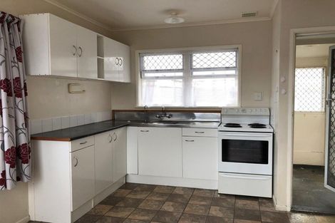 Photo of property in 58 Friedlanders Road, Manurewa, Auckland, 2102