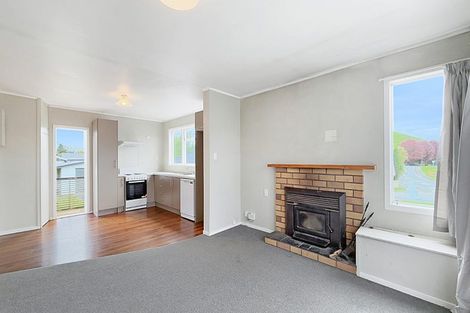 Photo of property in 4 Baird Road, Tokoroa, 3420