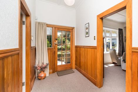 Photo of property in 360 Featherston Street, Palmerston North, 4414