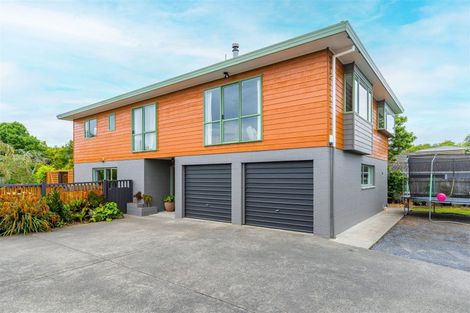 Photo of property in 191 Mazengarb Road, Paraparaumu, 5032