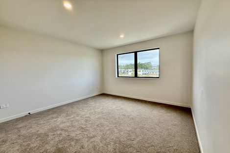 Photo of property in 77c Schoolside Road, Kumeu, 0810