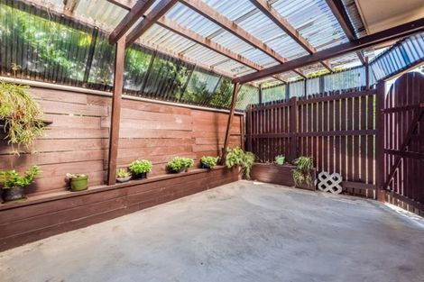 Photo of property in 1/104 Carlisle Road, Browns Bay, Auckland, 0632