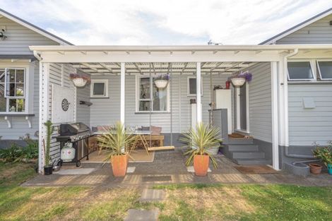 Photo of property in 97 Liverpool Street, College Estate, Whanganui, 4500