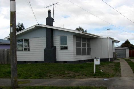 Photo of property in 93 Cameron Crescent, Masterton, 5810