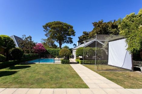 Photo of property in 40 Garden Road, Merivale, Christchurch, 8014