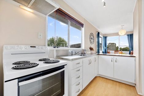 Photo of property in 98 Gallony Avenue, Massey, Auckland, 0614