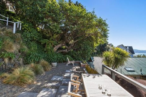Photo of property in 13 Thane Road, Roseneath, Wellington, 6011
