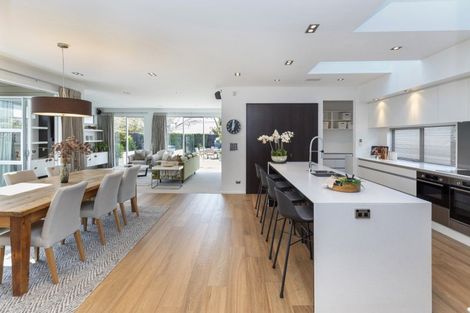 Photo of property in 26 Hartley Avenue, Strowan, Christchurch, 8052