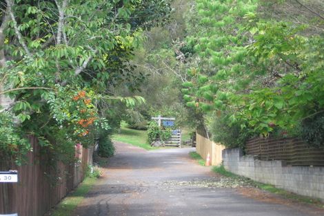 Photo of property in 36 Lemnos Place, Titirangi, Auckland, 0604