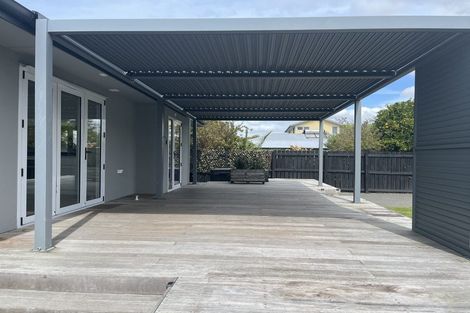 Photo of property in 3 Hammond Road, Taradale, Napier, 4112