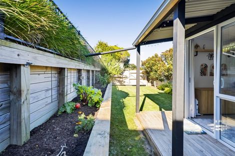 Photo of property in 4 Whenu Way, Bell Block, New Plymouth, 4312