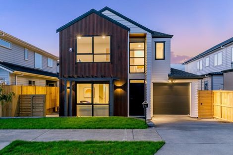 Photo of property in 15 Kopuru Road, Whenuapai, Auckland, 0618