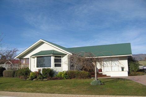 Photo of property in 47 Meadowstone Drive, Wanaka, 9305