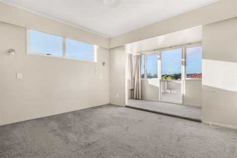 Photo of property in 7 Doone Place, Massey, Auckland, 0614