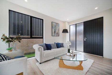 Photo of property in 21 Bolton Place, Otara, Auckland, 2023