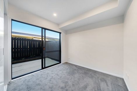 Photo of property in 32 Tiraumea Drive, Pakuranga, Auckland, 2010