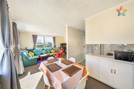Photo of property in 61a Bristol Square, Hutt Central, Lower Hutt, 5010