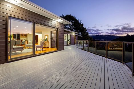 Photo of property in 22 Sailmaker Close, Whitby, Porirua, 5024