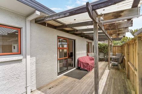 Photo of property in 57a Simpson Road, Ranui, Auckland, 0612