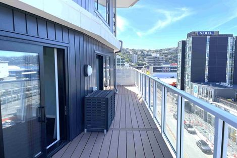 Photo of property in Endeavour Apartments, 125u4 Thorndon Quay, Pipitea, Wellington, 6011