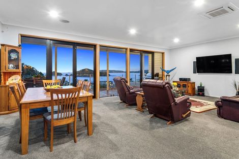 Photo of property in 10 Bayview Road, Paihia, 0200