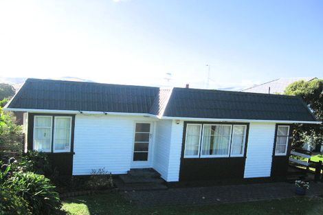 Photo of property in 14 Clifford Road, Johnsonville, Wellington, 6037