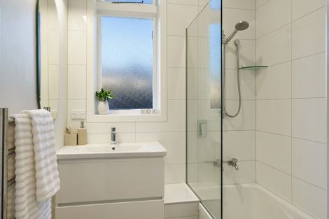 Photo of property in 28 Sanders Avenue, Marewa, Napier, 4110