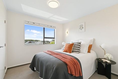 Photo of property in 18 Satara Crescent, Khandallah, Wellington, 6035