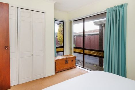 Photo of property in 235b Grey Street, Palmerston North, 4414