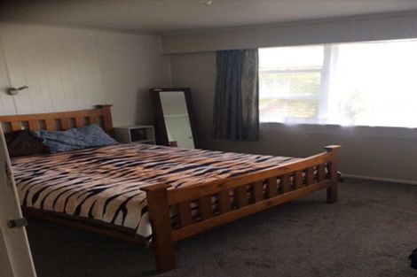 Photo of property in 13a Ribblesdale Road, Henderson, Auckland, 0612