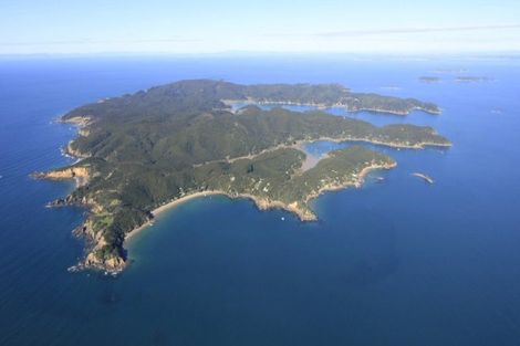 Photo of property in 4 Schoolhouse Bay Road, Kawau Island, 0920