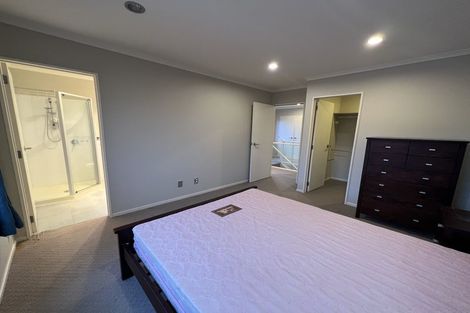 Photo of property in 37 Clover Drive, Henderson, Auckland, 0610