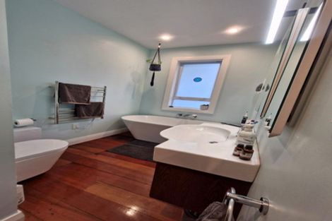 Photo of property in 98 Mitchell Street, Brooklyn, Wellington, 6021