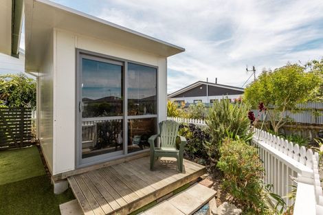 Photo of property in 4/2 Lee Road, Taradale, Napier, 4112