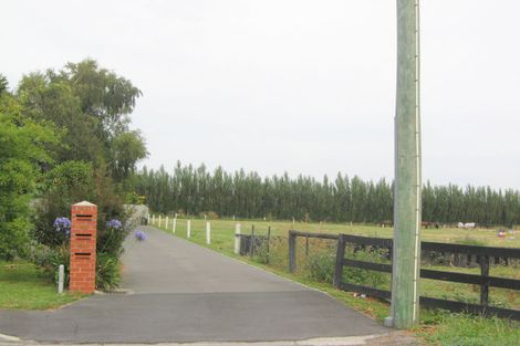 Photo of property in 49 Croziers Road, St Albans, Christchurch, 8052