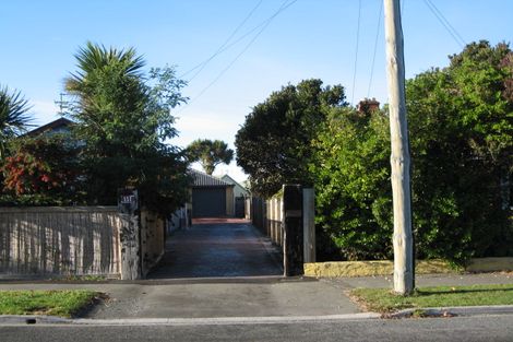 Photo of property in 111 Lonsdale Street, New Brighton, Christchurch, 8083