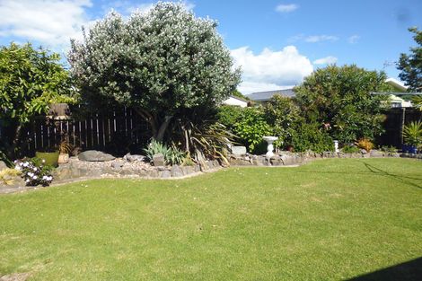Photo of property in 32 Farnworth Crescent, Whakatane, 3120