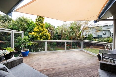 Photo of property in 23 Abby Road, Fitzherbert, Palmerston North, 4410