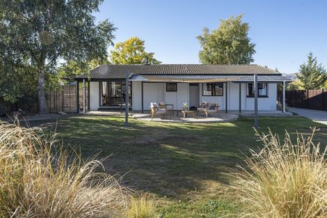 Photo of property in 76 Waenga Drive, Cromwell, 9310