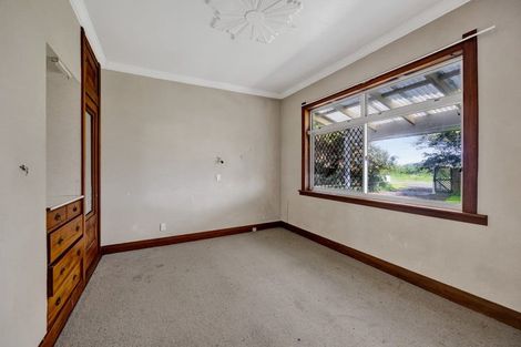 Photo of property in Little Waihi Road, Hawera, 4673