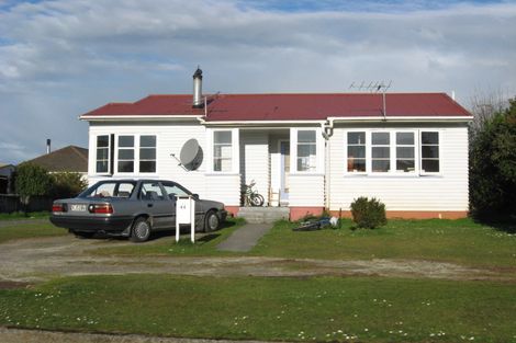 Photo of property in 44 Davie Street, Hokitika, 7810