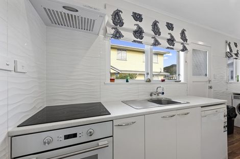 Photo of property in 13 Matthews Road, Wainuiomata, Lower Hutt, 5014