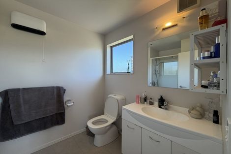 Photo of property in 2/65 Lavaud Street, Berhampore, Wellington, 6023