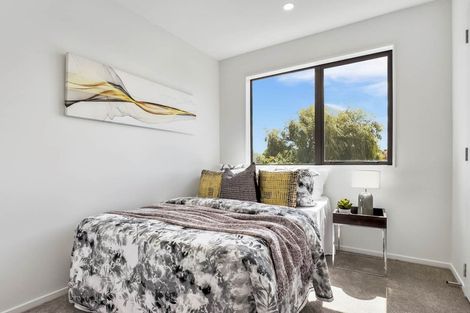 Photo of property in 10c Silver Birch Rise, Henderson, Auckland, 0612