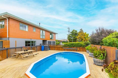 Photo of property in 191 Mazengarb Road, Paraparaumu, 5032